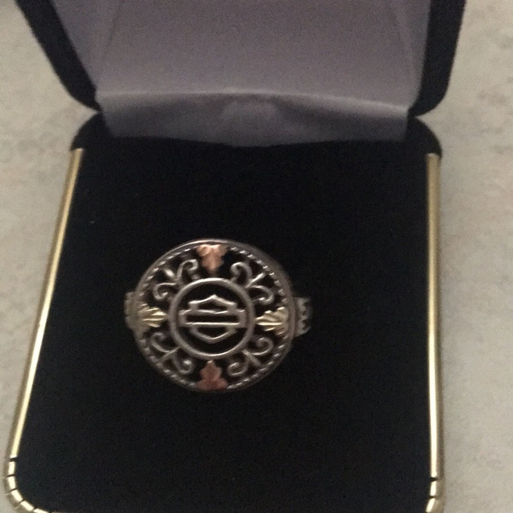 Women’s Harley Davidson ring